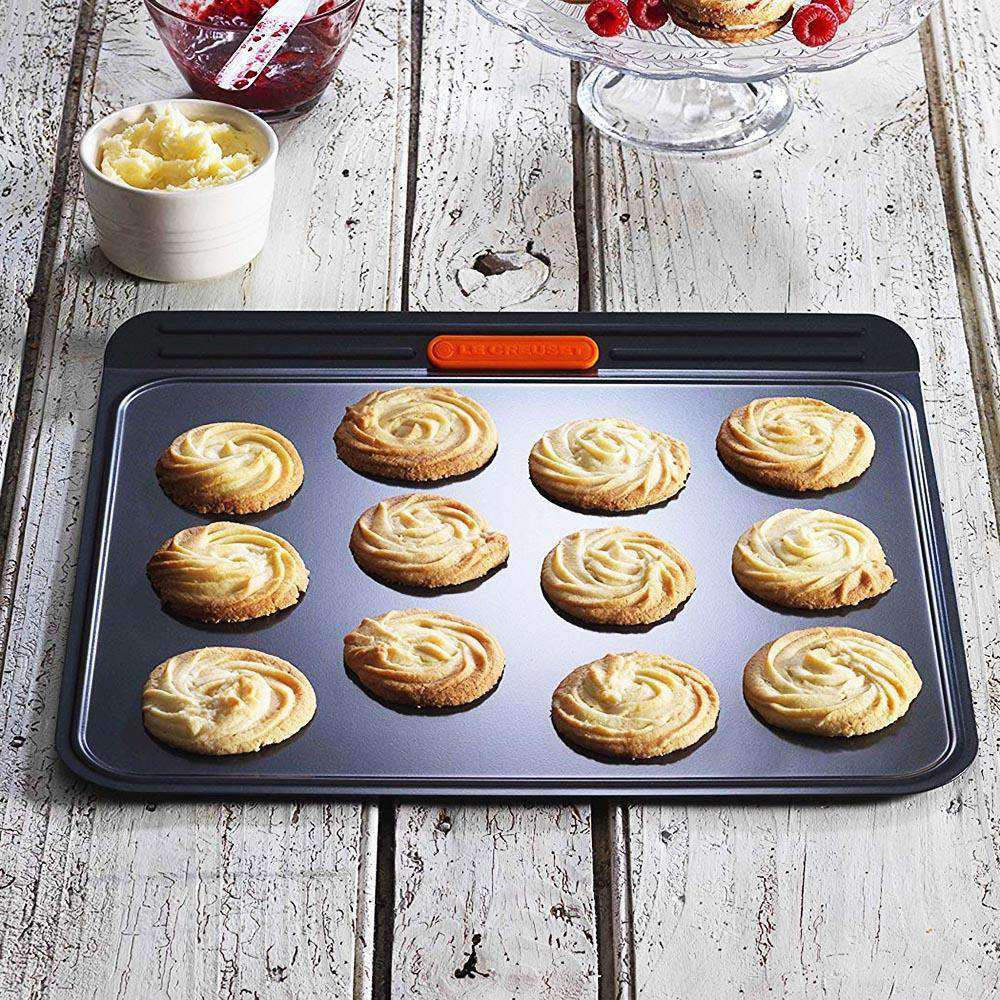Le Creuset Toughened Nonstick Cookie Sheet Black
