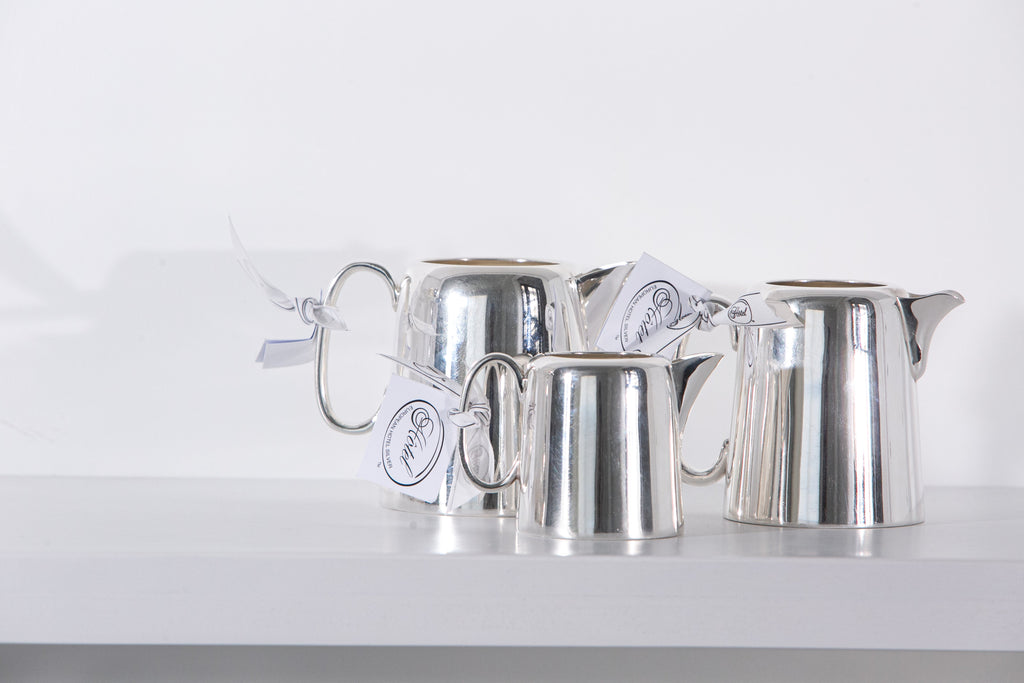 Hôtel Silver Vintage Pitcher