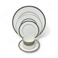 Mikasa Astor Place - 5 Piece Place Setting