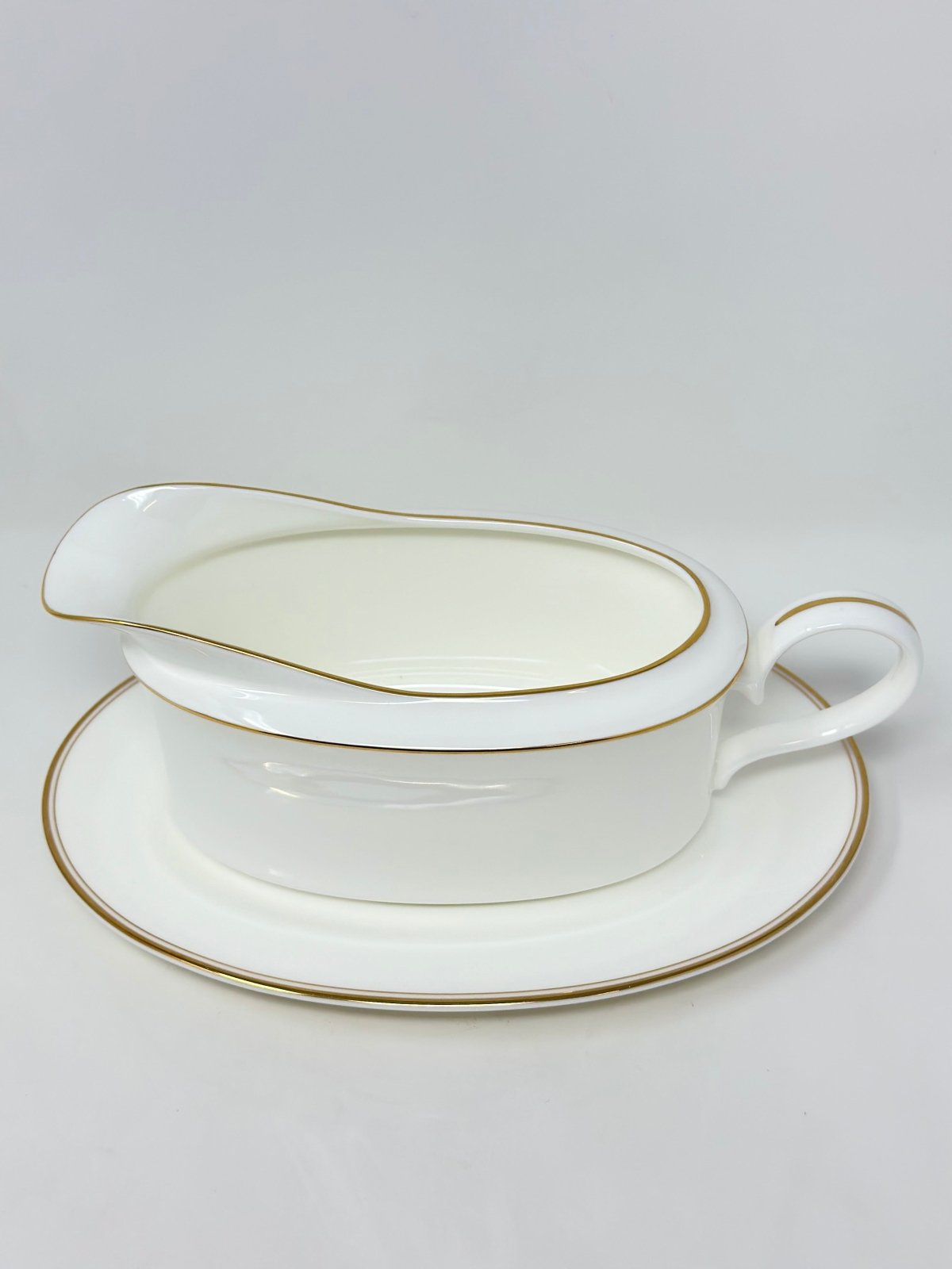 Mikasa Century Gold Gravy Boat with Stand