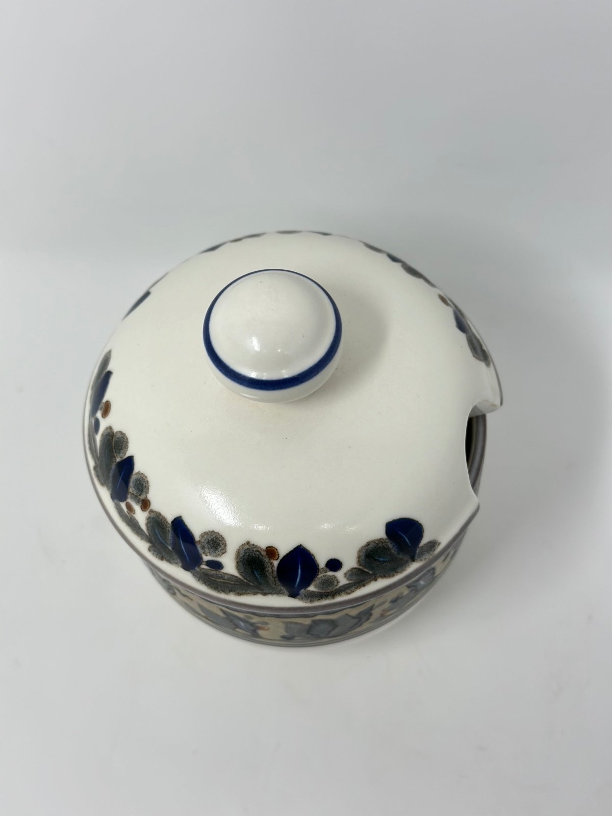 Mikasa Intaglio Arabella Jam Jar