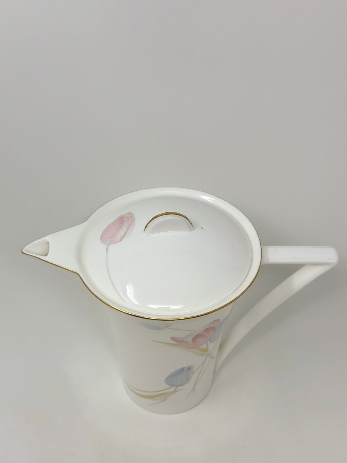 Mikasa Swiss Garden Coffeepot with Lid