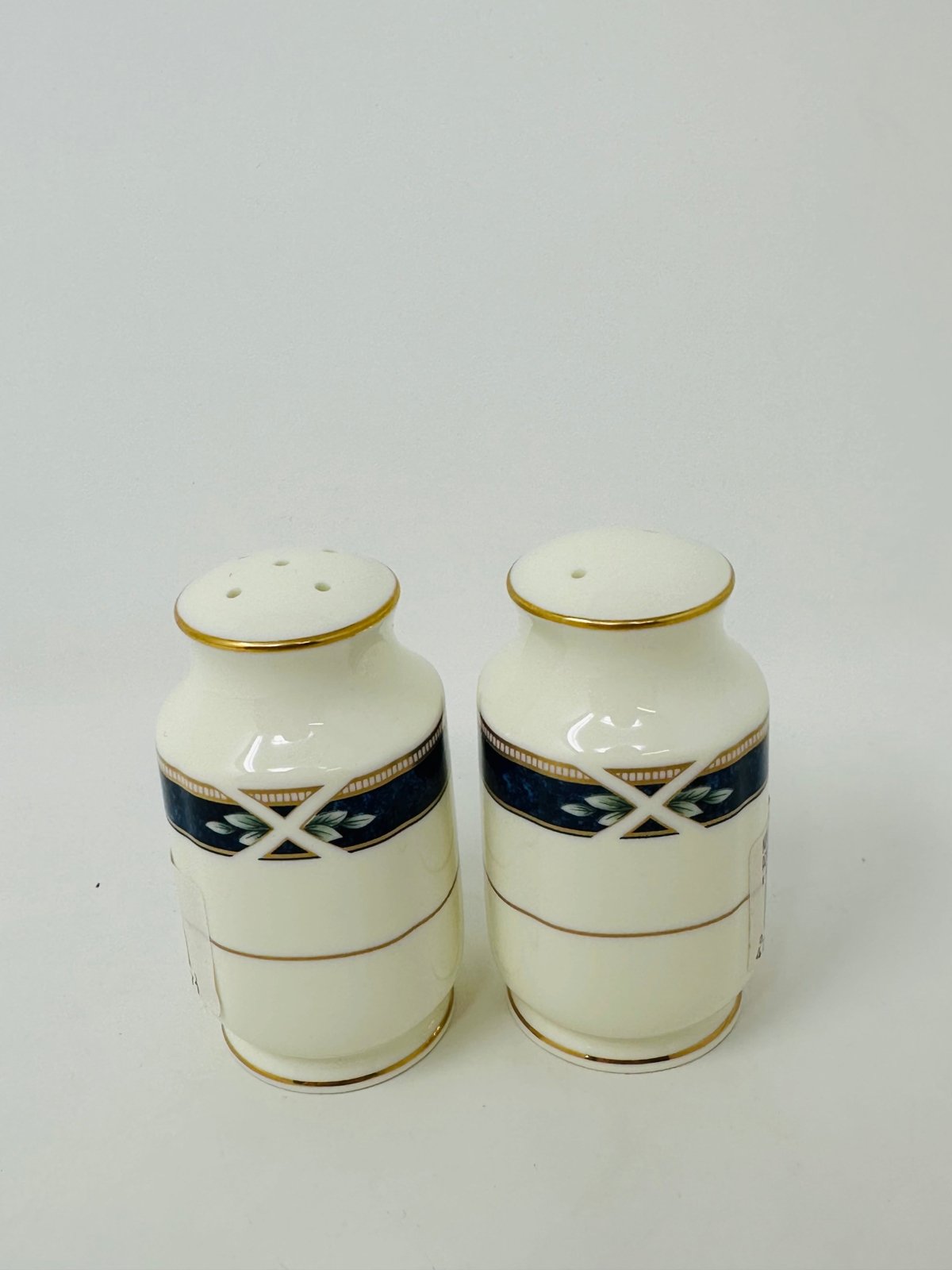 Noritake Azure Garden Salt & Pepper Shaker Set