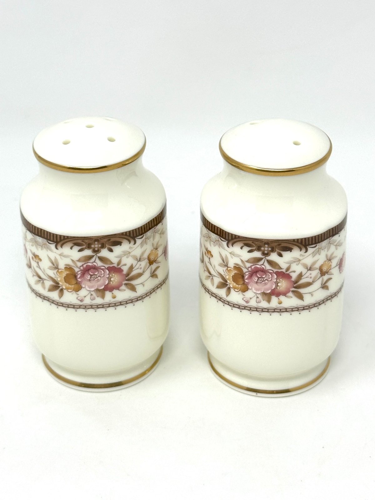NORITAKE BRENTLY SALT AND PEPPER SET