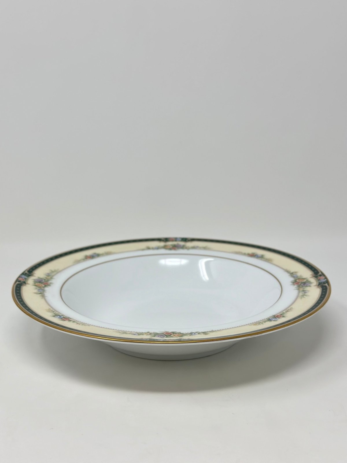 Noritake Darnell Rim Soup Bowl
