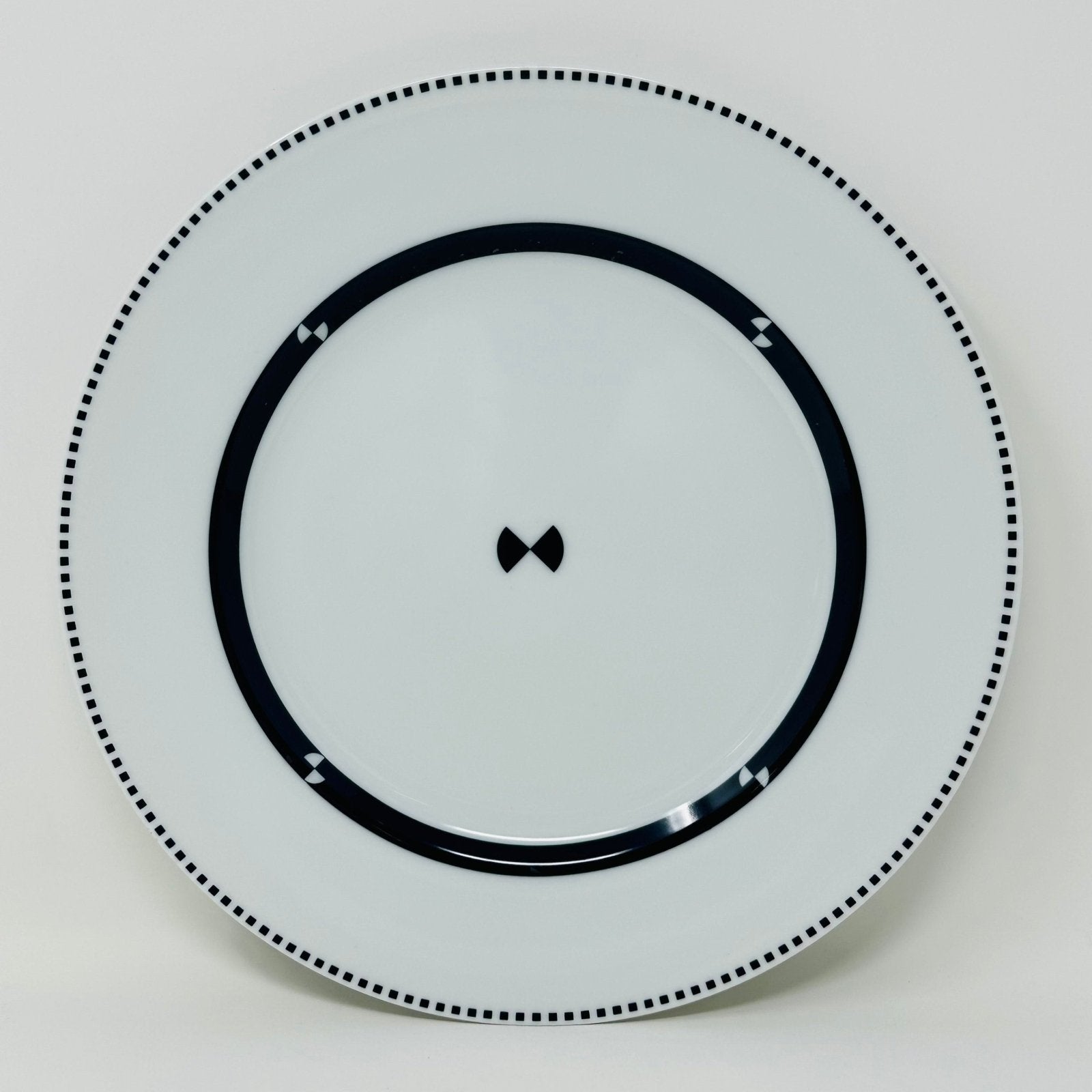 NORITAKE ELEVATION SALAD PLATE