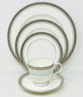 NORITAKE FASCINATION GREEN - 5 PIECE PLACE SETTING