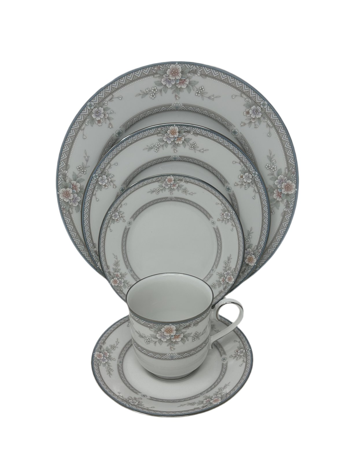 Noritake Hartley - 5 PIece Place Setting