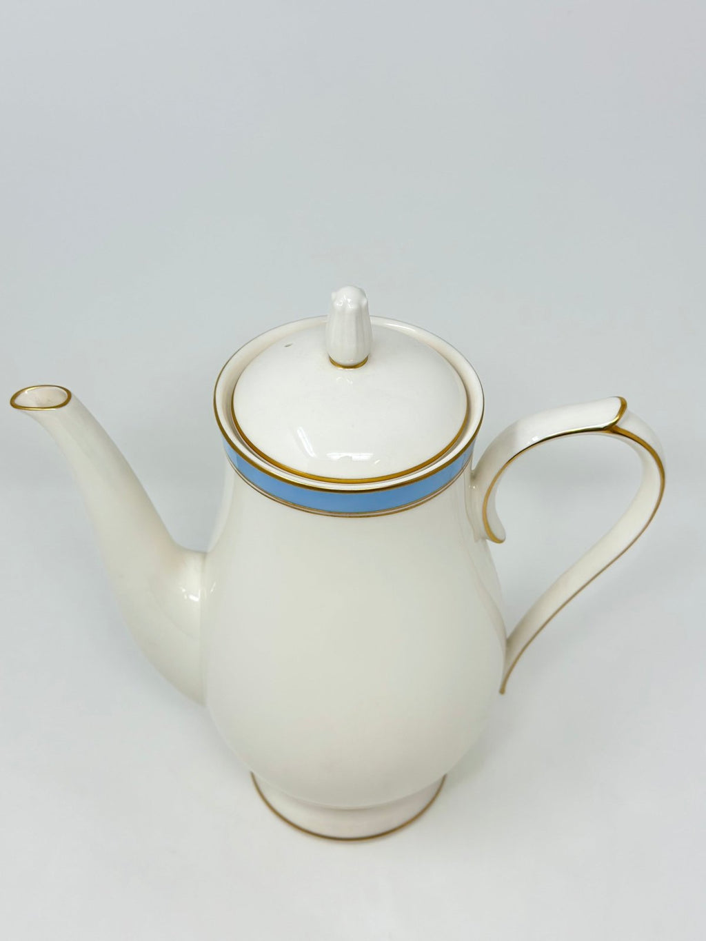 Noritake Ivory and Azure Covered Coffee Pot