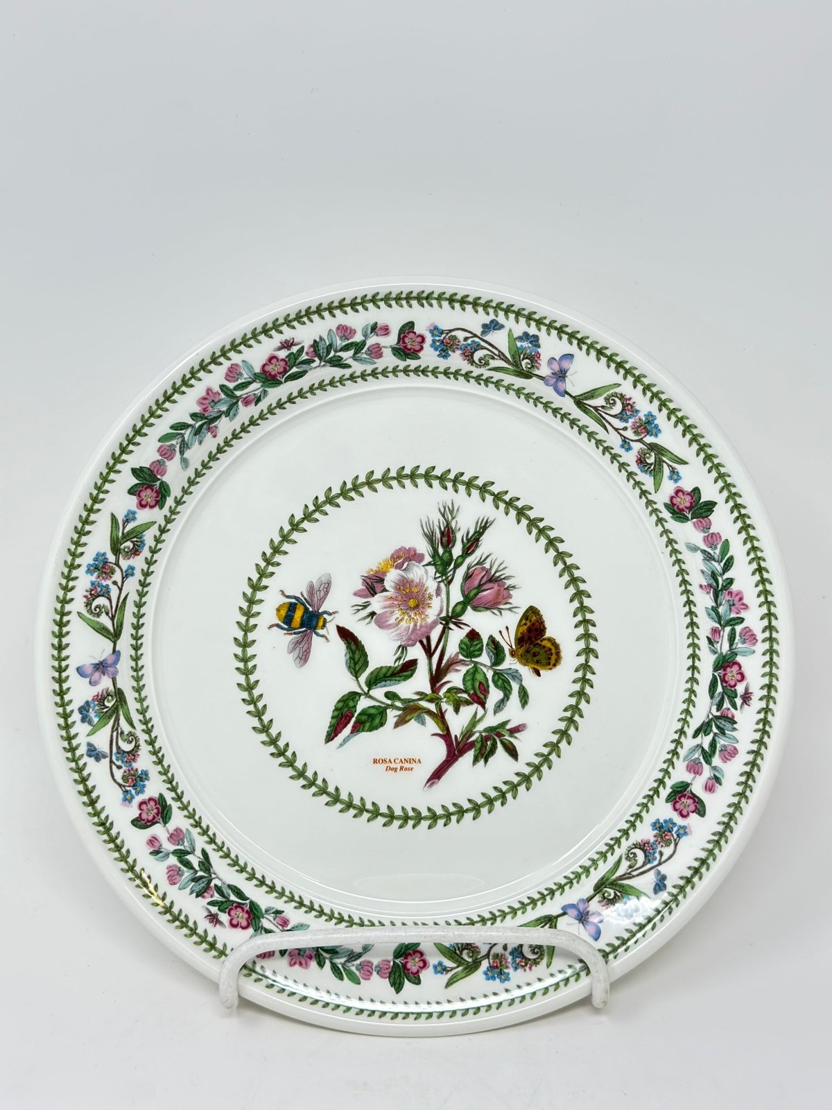 Portmeirion Variations Rosa Canina (Dog Rose) Plate