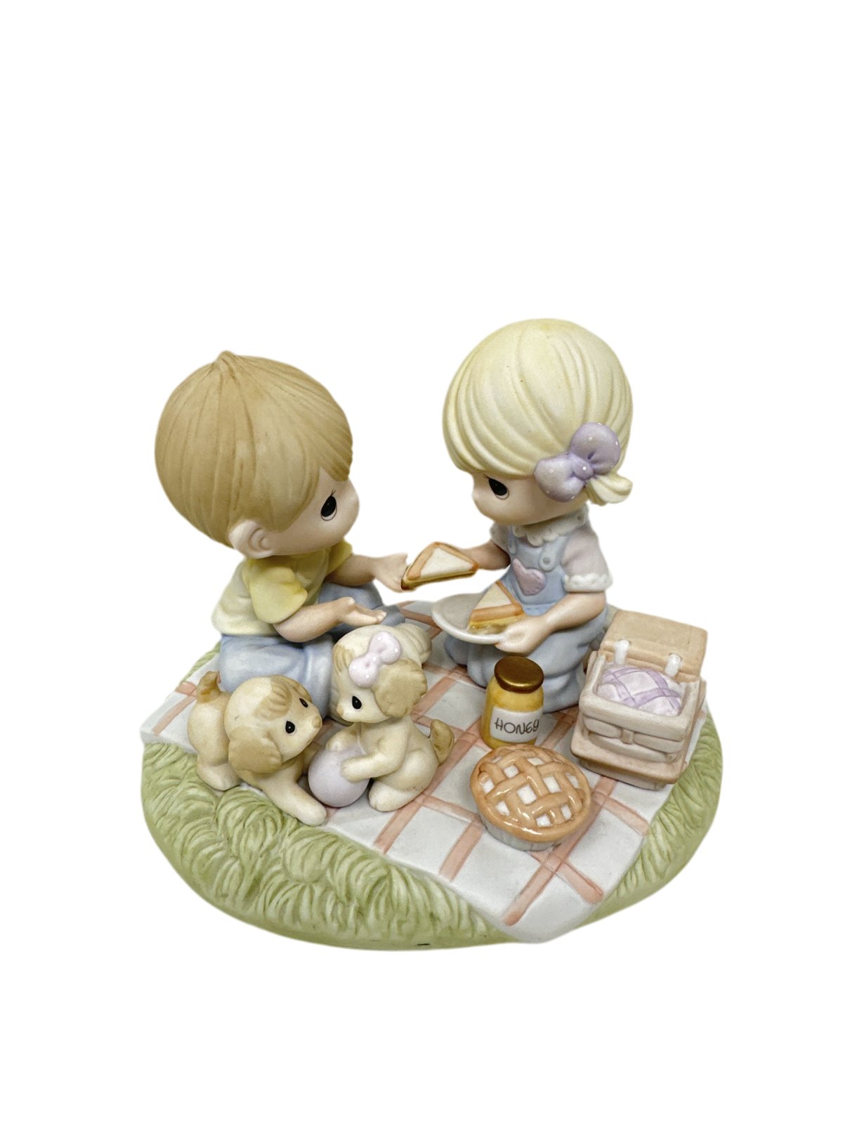Precious Moments Life's A Picnic With My Honey