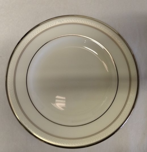 Anthea Bread & Butter Plate by Royal Doulton