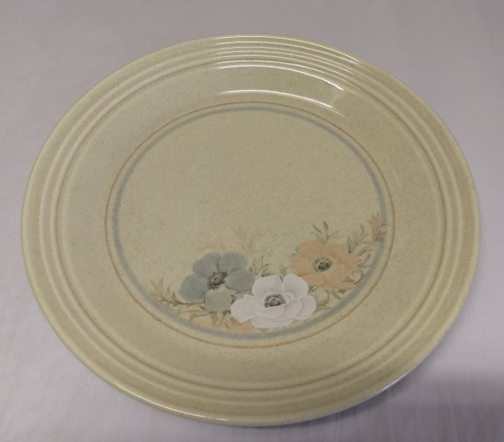 Avon Dinner Plate by Royal Doulton