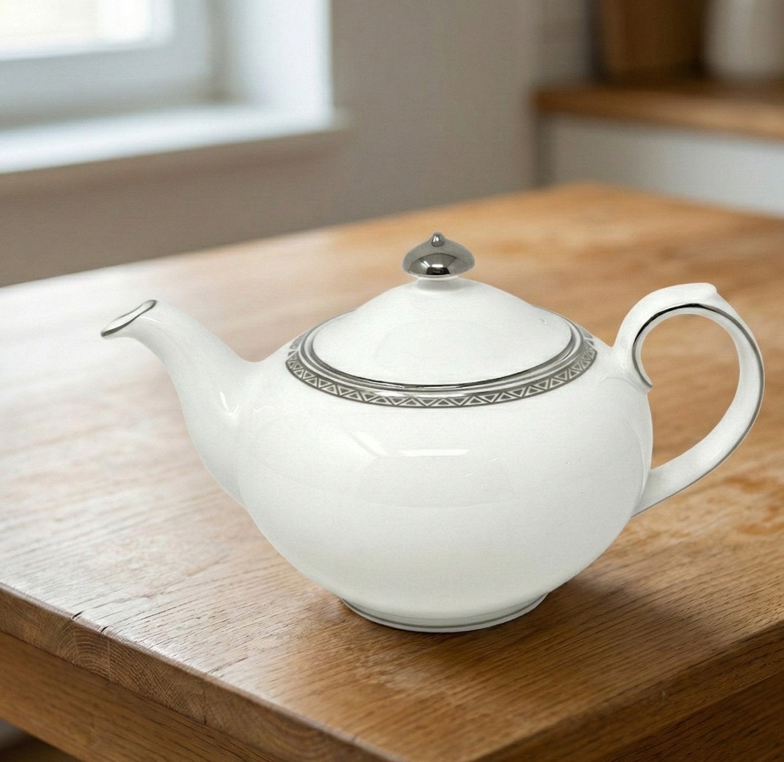 Royal Doulton Dryden Tea Pot