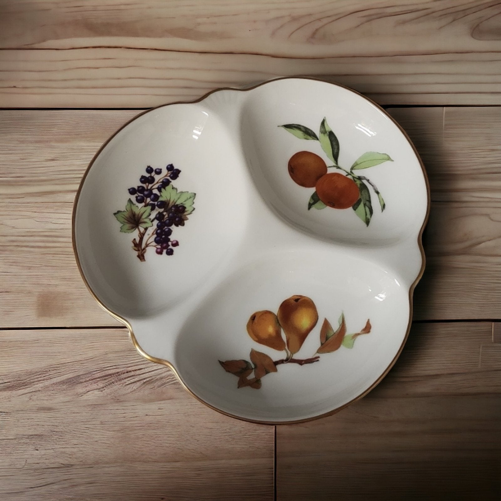Royal Worcester Evesham Gold Divided Dish