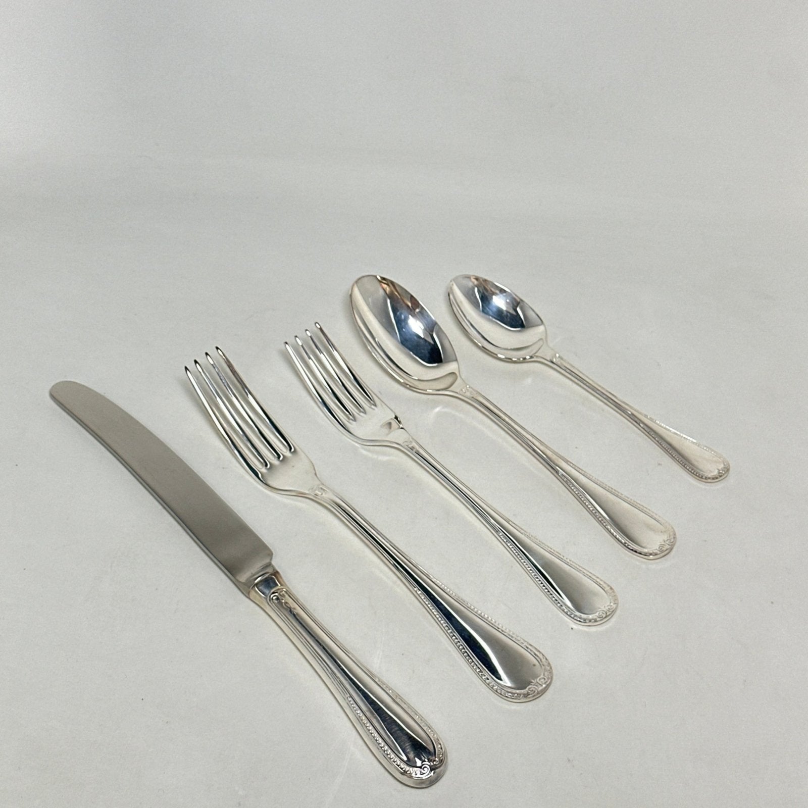 Sheffield Silver Plate French Leaf - 5 Piece Place Setting