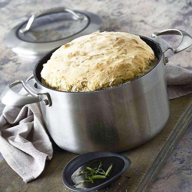 Scanpan CTX Nonstick Dutch Oven with lid