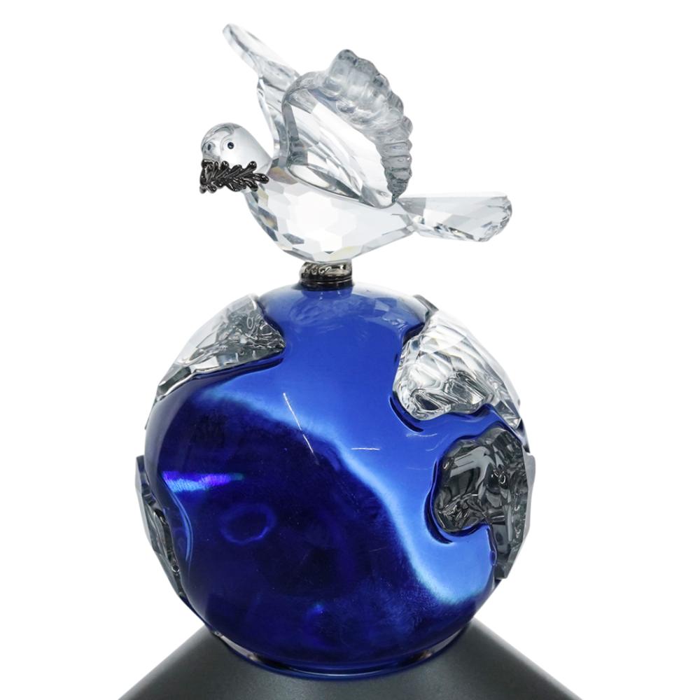 SWAROVSKI CRYSTAL PLANET  MILLENNIUM EDITION