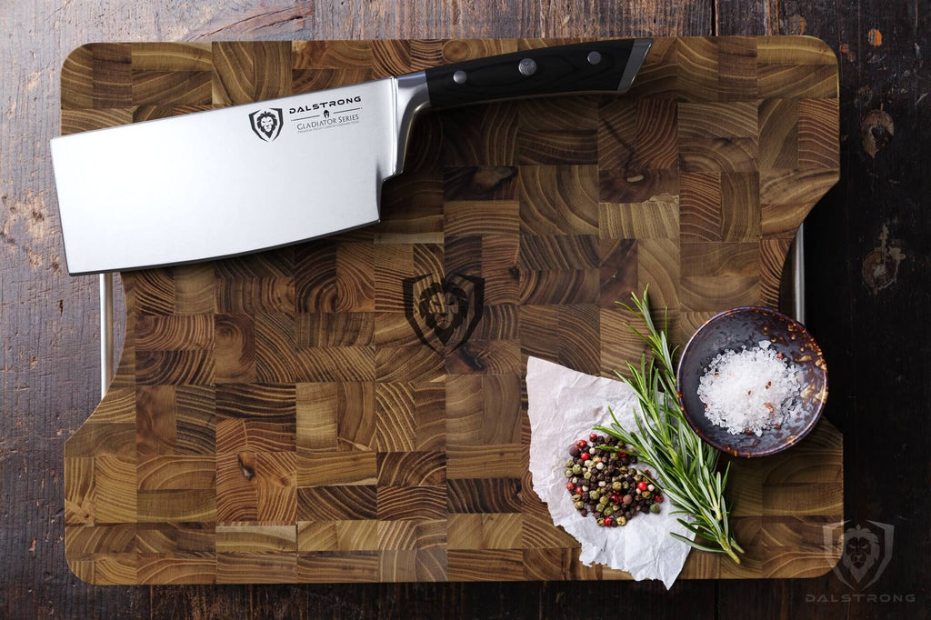Lionswood Teak Cutting Board | Medium Size | Dalstrong ©