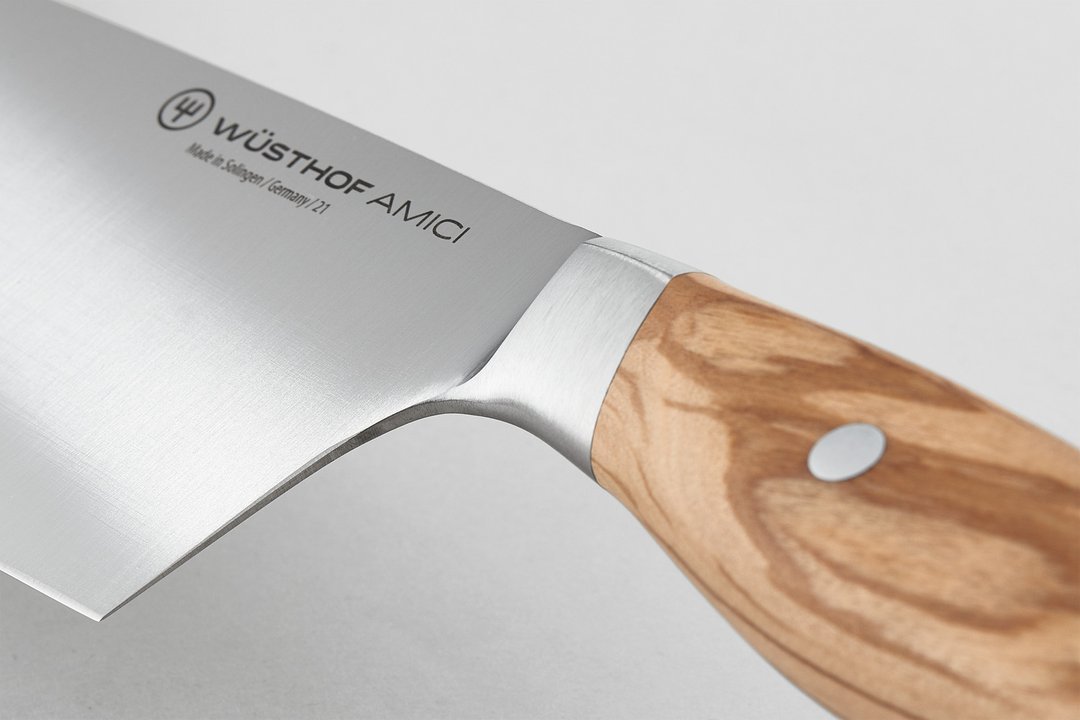 Wusthof Amici 7" (17cm) Santoku Knife - Hollow Edge