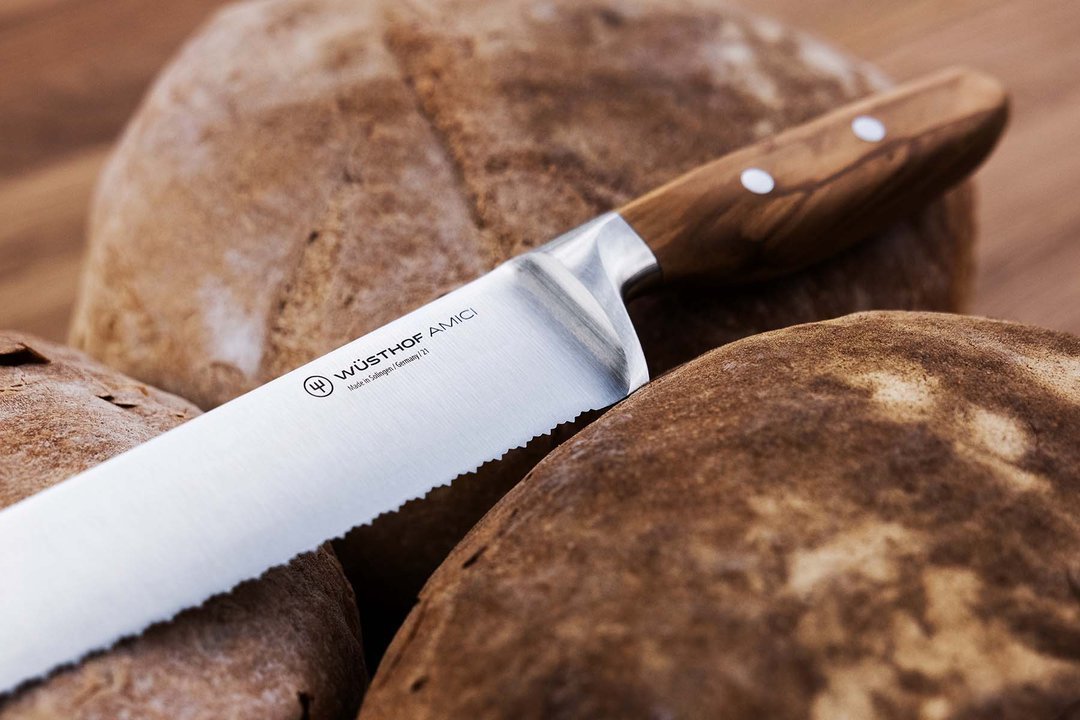Wusthof Amici 9" (23cm) Double Serrated Bread Knife