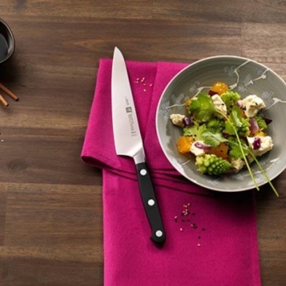 Zwilling Pro 7" (18cm) Fine Edge Prep Knife
